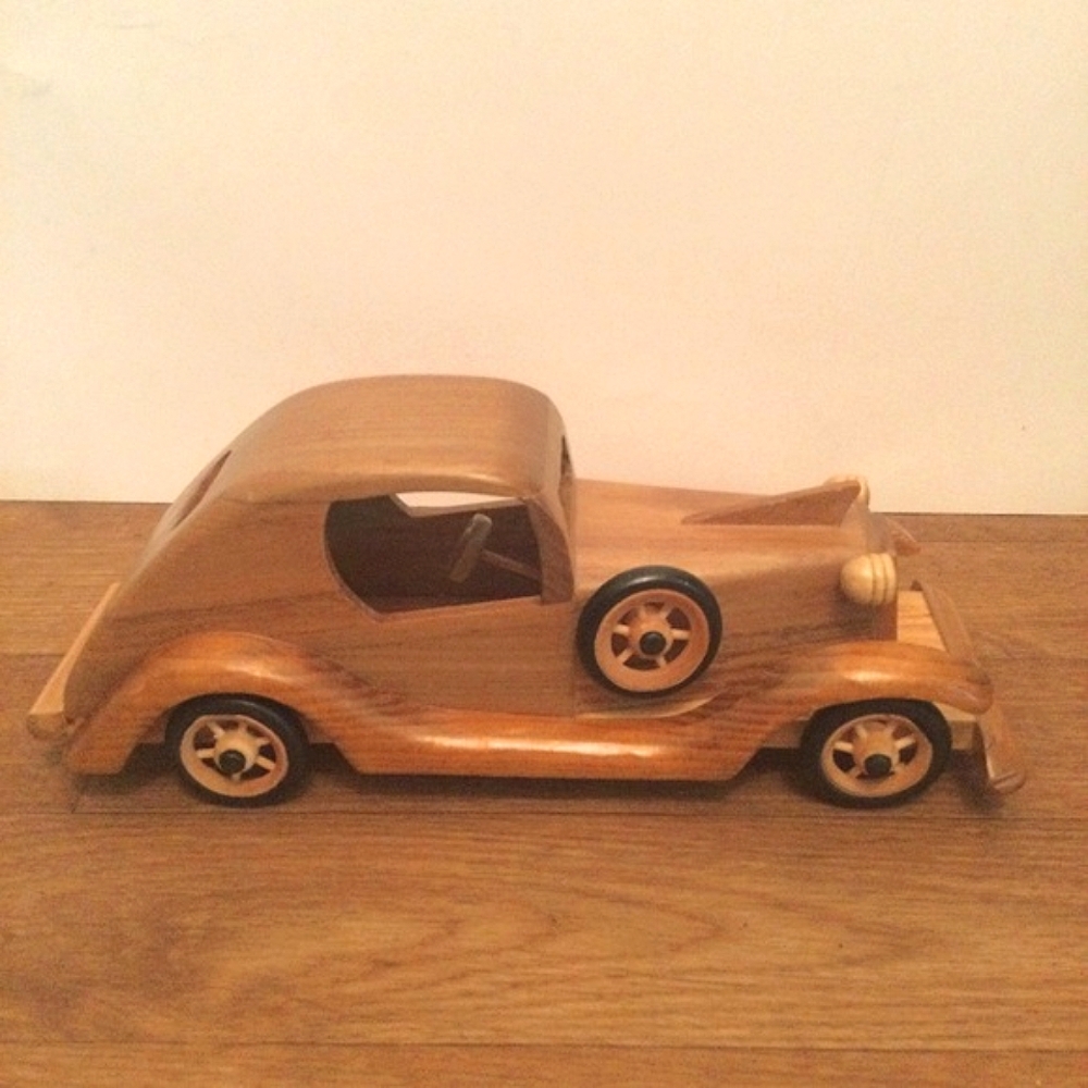 Vintage Wooden Antique Car 11" L NWOT